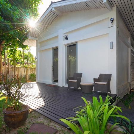 Ban Mok Talay Beachfront Villa Bangrak pláž Exteriér fotografie