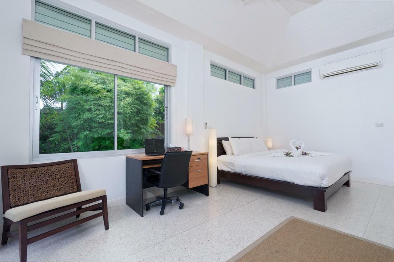 Ban Mok Talay Beachfront Villa Bangrak pláž Exteriér fotografie
